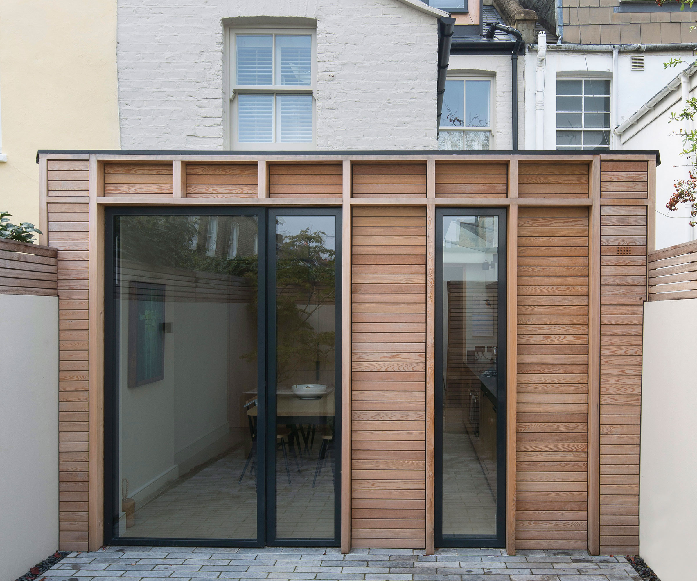 larch clad single storey kitchen extension to terraced house