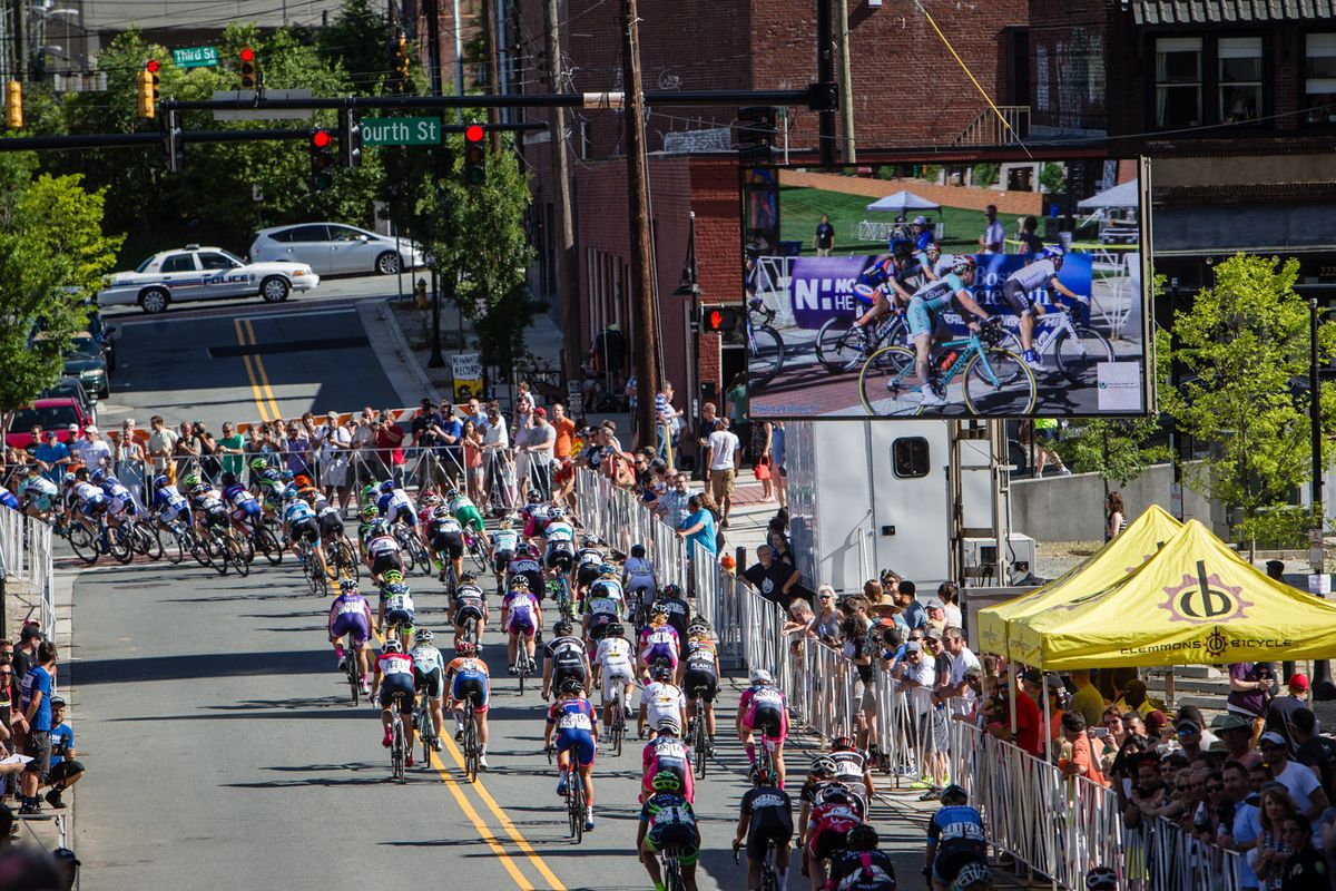The women make their way through the high speed first turn.