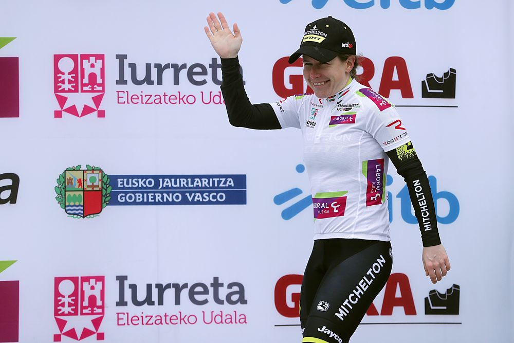 Amanda Spratt (Mitchelton-Scott) in the overall lead at Emakumeen Bira