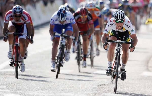 Scheldeprijs: Mark Cavendish (HTC-Highroad) took his third win in the event.