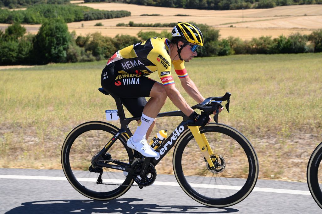 LAGUARDIA SPAIN AUGUST 23 Primoz Roglic of Slovenia and Team Jumbo Visma competes during the 77th Tour of Spain 2022 Stage 4 a 1524km stage from VitoriaGasteiz to Laguardia 627m LaVuelta22 WorldTour on August 23 2022 in Laguardia Spain Photo by Justin SetterfieldGetty Images