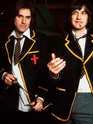 Ray and Dave Davies promoting the 'Schoolboys In Disgrace' album in January 1976