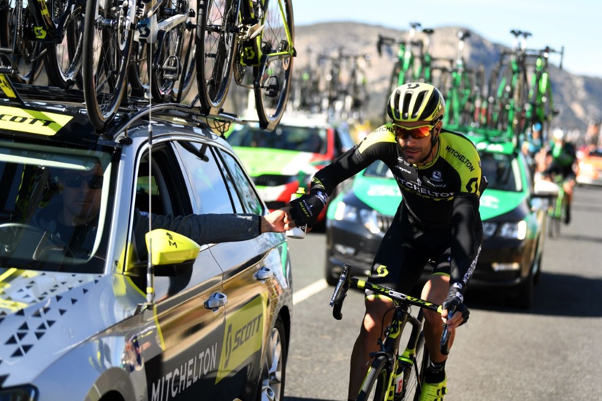 Luka Mezgec goes back to the car