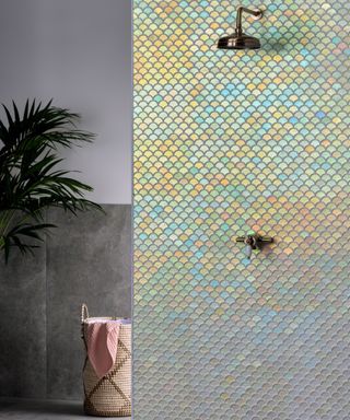 Iridescent bathroom tiles used in a shower room