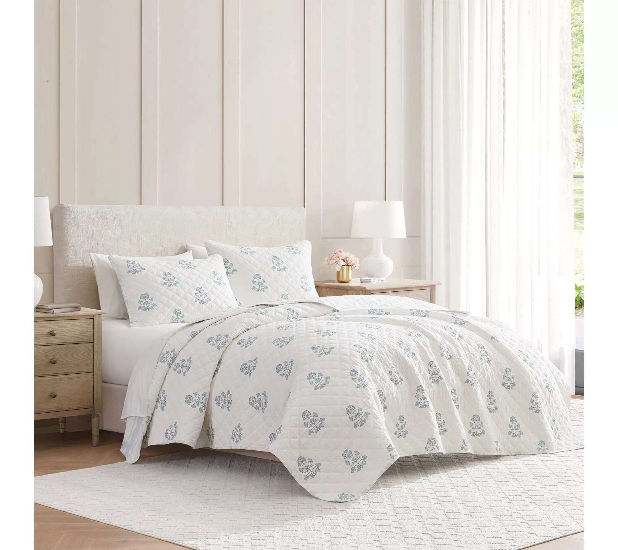 Martha Stewart Flower Block Blue Cotton Twin Quilt Set