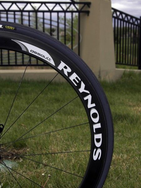 Our tester came with Reynolds Cycling's new Assault deep-section all-carbon clinchers.