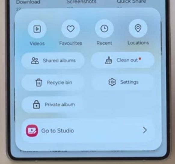 a private album in the Samsung Gallery app