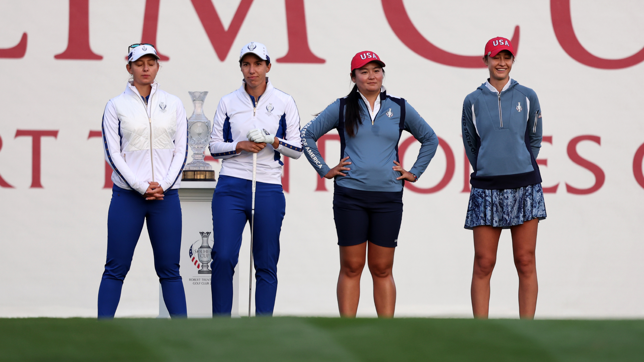 Team Europe and Team USA players at the Solheim Cup