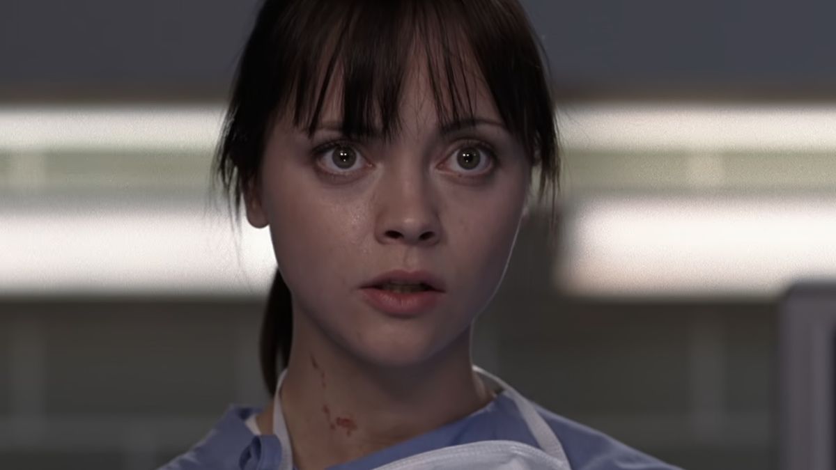 Christina Ricci in the OR during Grey&#039;s Anatomy