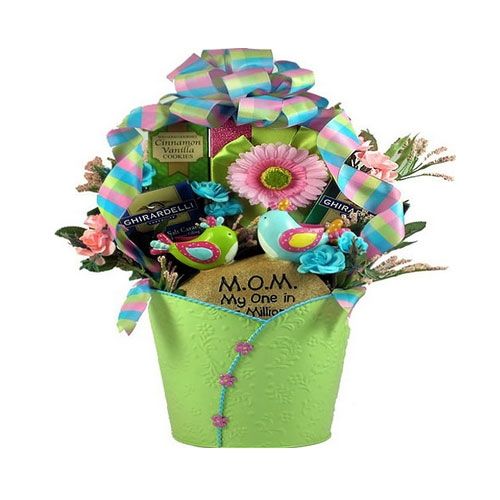 Adorable Gift Baskets image: The baskets sometimes have fresh flowers, and you can order some flower arrangements through this website.