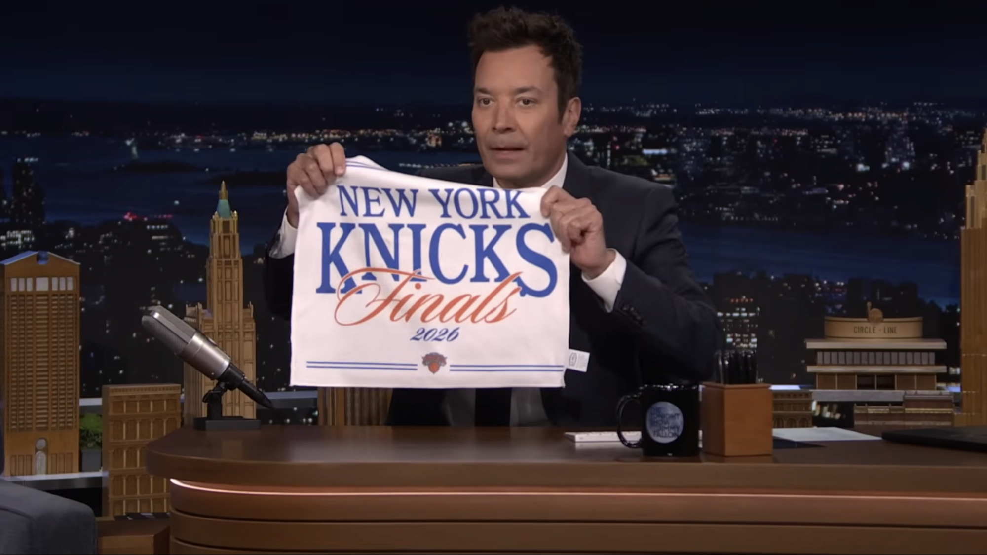 Jimmy Fallon shows off his New York Knicks banner on The Tonight Show.