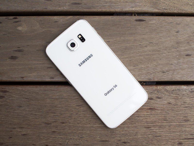Samsung Galaxy S6 back