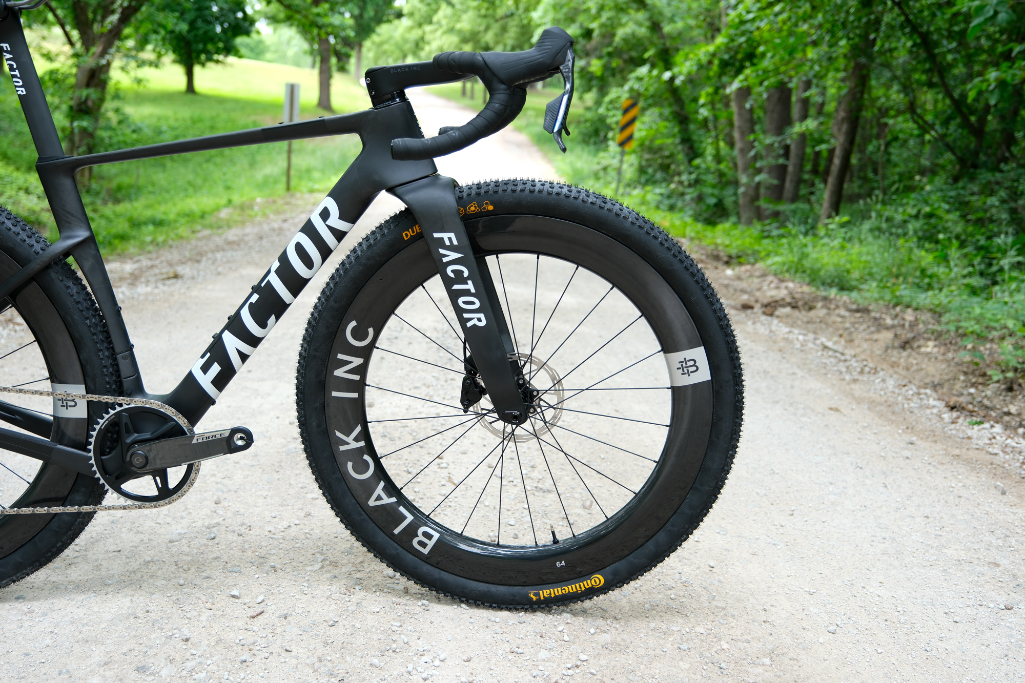 Unnamed Factor prototype gravel bike seen at Unbound Gravel 2026