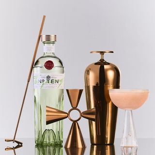 Tanqueray No.TEN Gin x Alessi Tending Box Mixing Kit