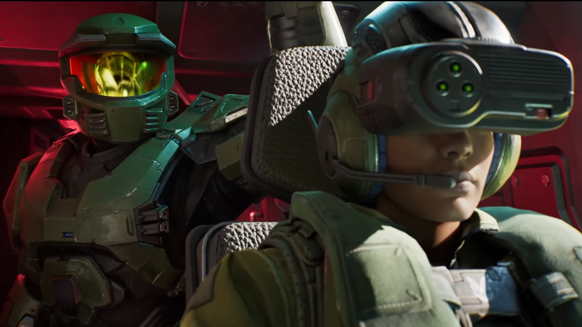 Halo: Campaign Evolved cinematic trailer screenshot of Master Chief behind soldier with visor