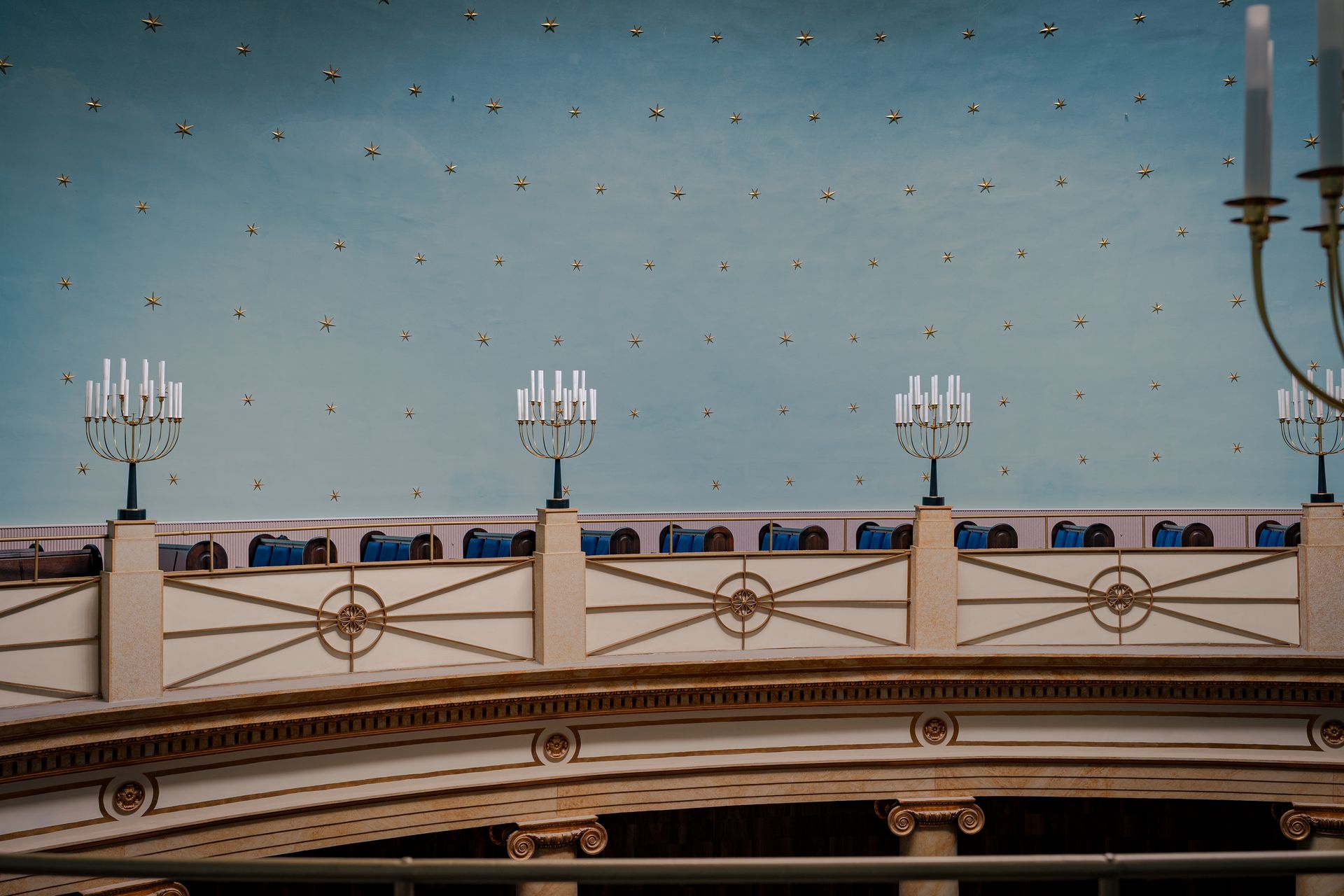 interior of restored Viennese synagogue, decorative and luxuriously detailed