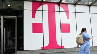 T-Mobile storefront logo