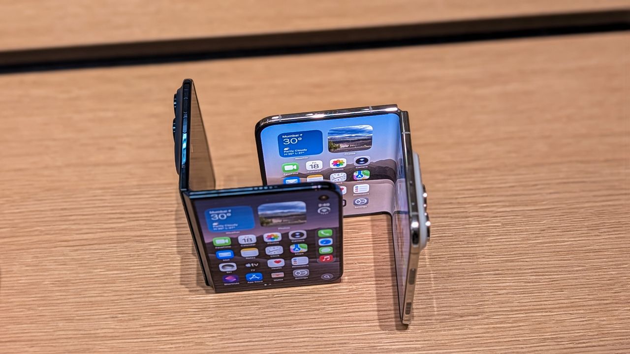 Apple iPhone Duo hands-on testing at Android Central