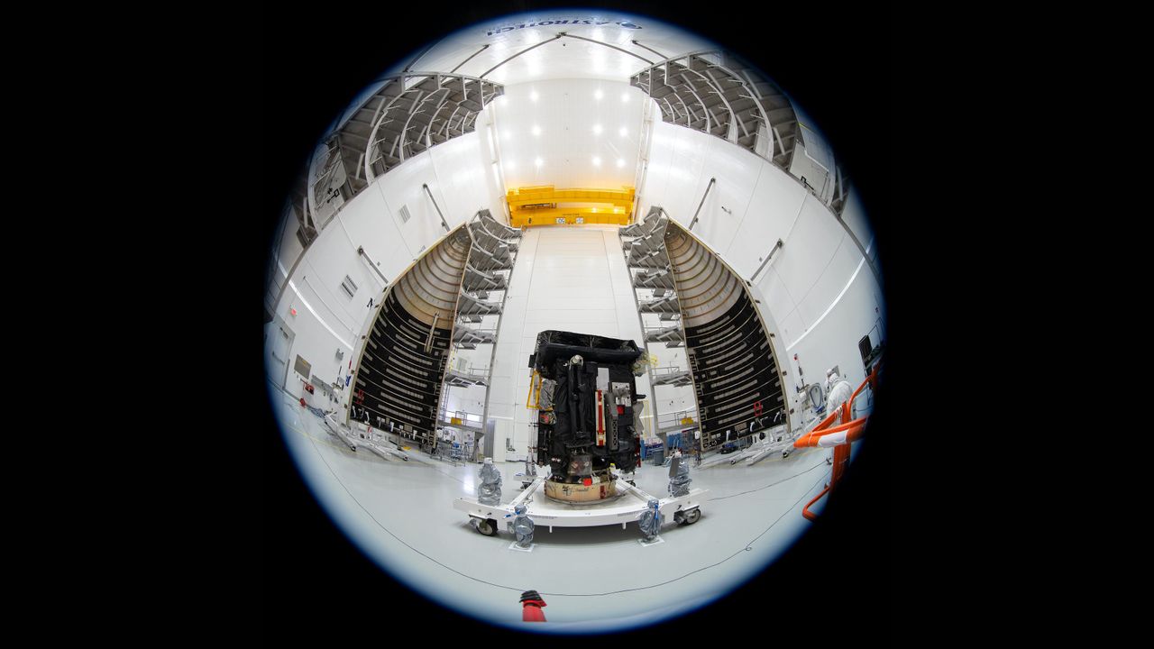 he fairing of the US Atlas V 411 rocket with the European Space Agency's Solar Orbiter spacecraft inside at the Astrotech payload processing facility near Kennedy Space Center in Florida during launch preparations, on Jan. 21, 2020.