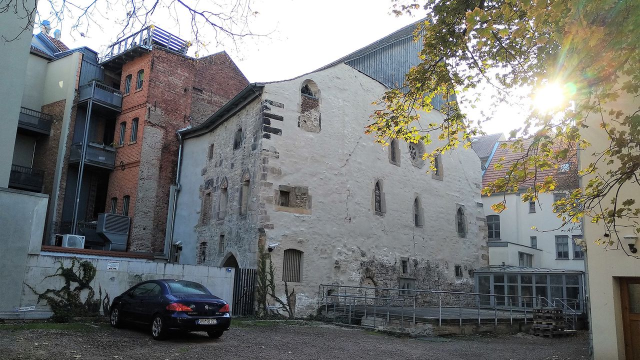 The medieval synagogue in Erfurt still stands; it is now a museum dedicated to documenting medieval Jewish life in the city.