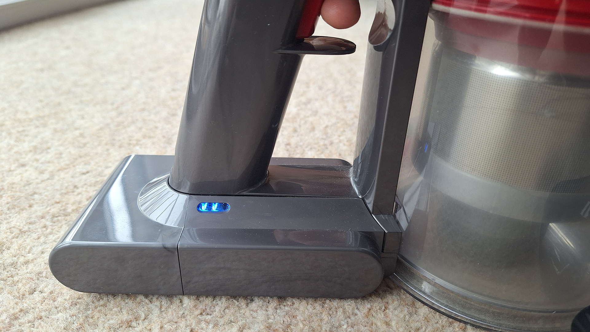 Dyson V8 and V8 Cyclone vacuum cleaners