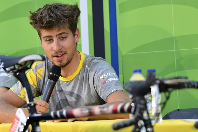 Peter Sagan (Cannondale) talks about his custom Cannondale paint job