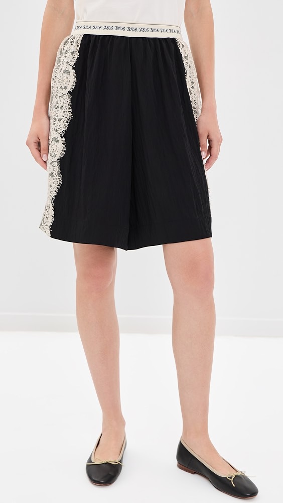 Lisette Solid Knee Shorts - Black