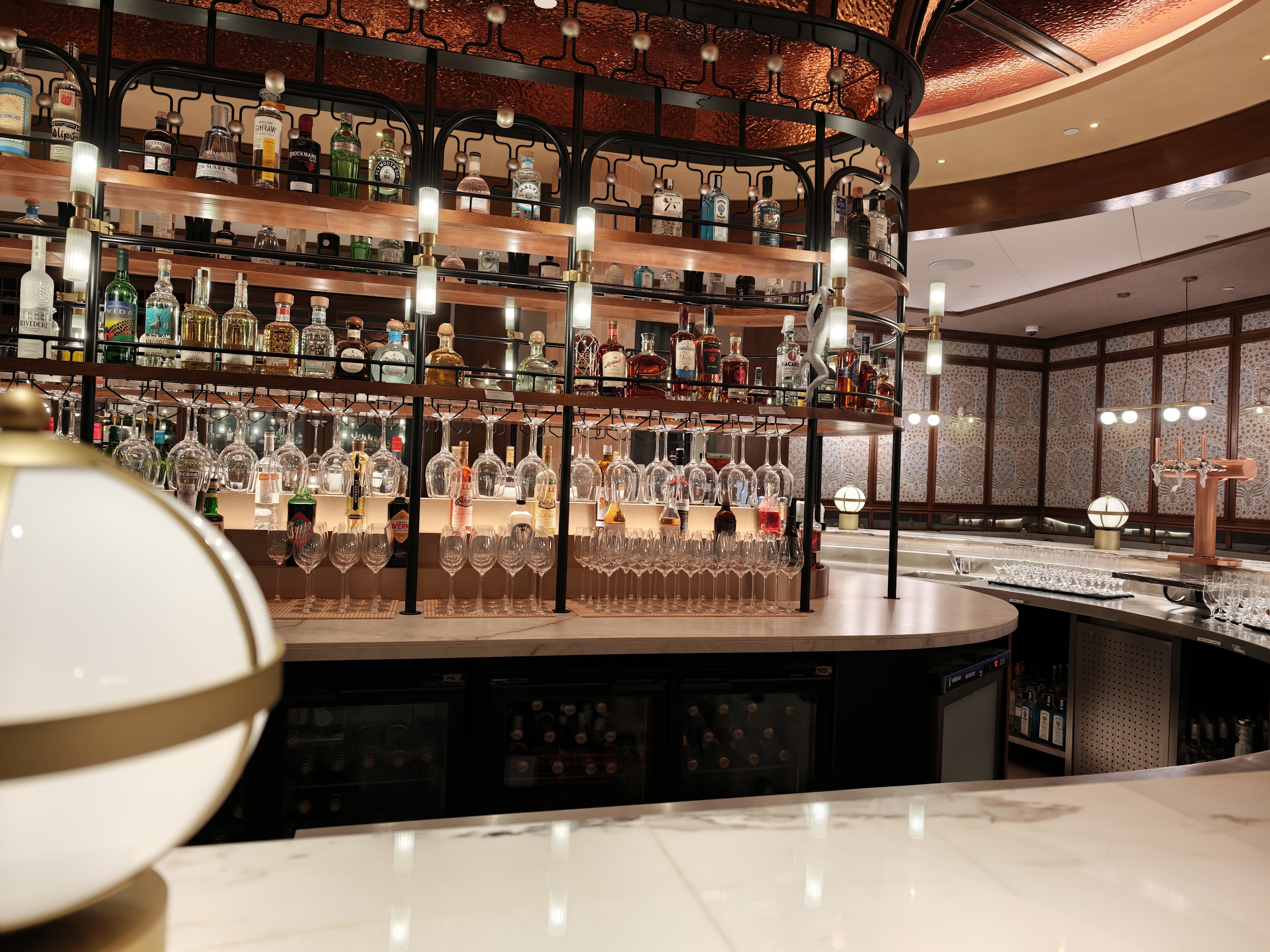 Xiaomi 17 Ultra camera photos