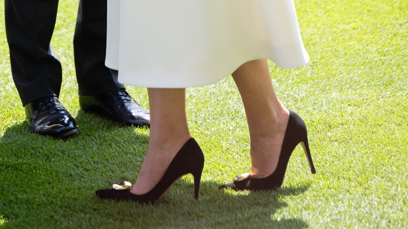Close up of Zara Tindall's shoes with gold shoe clips on on day three of Royal Ascot at Ascot Racecourse on June 19, 2025