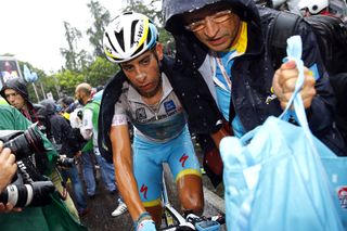 Fabio Aru lost time to Alberto Contador at the finish of Thursday's 12th stage.