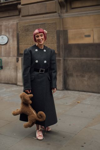 Hair Bows Are Back During Simone Rocha S/S '26 Street Style | Marie Claire