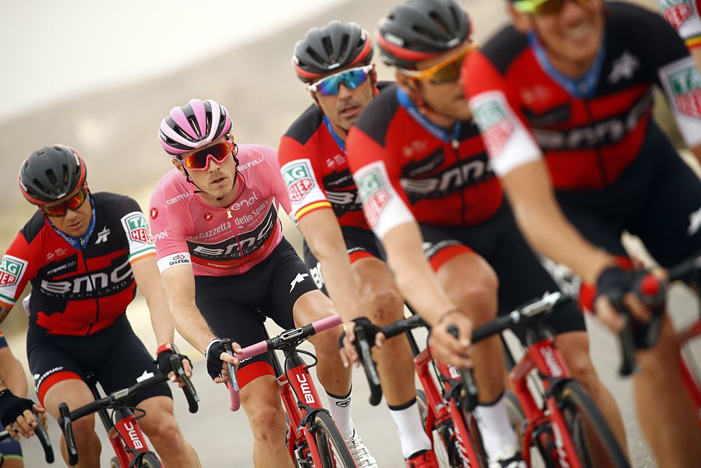 BMC and maglia rosa Rohan Dennis during stage 3