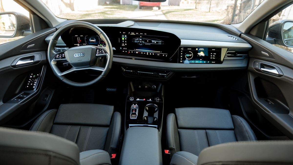 2025 Audi Q6 Sportback test drive.