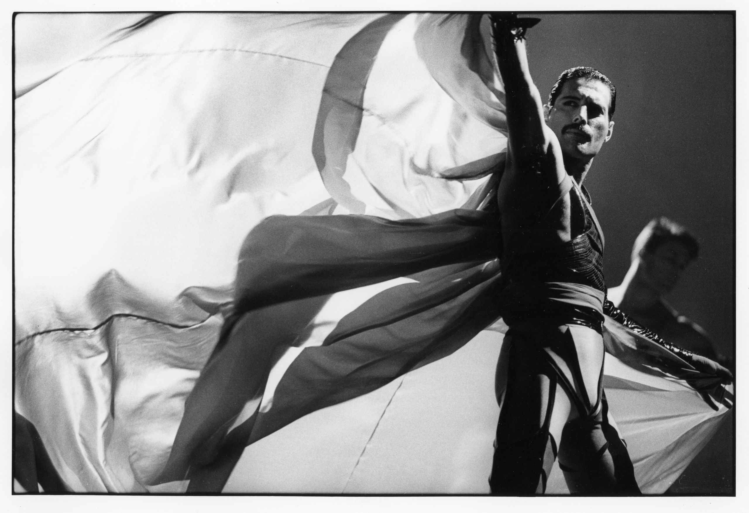 The V&A will celebrate Freddie Mercury in a free, fashion-filled exhibition