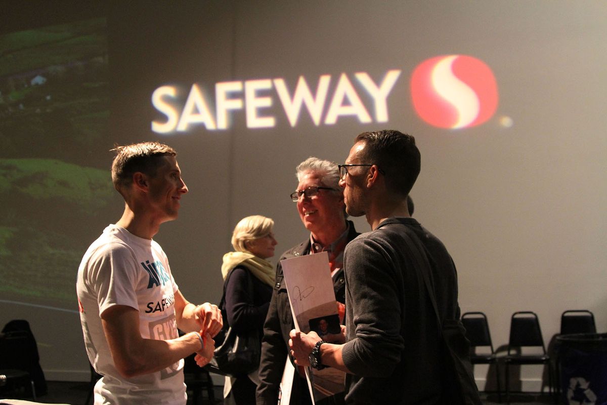 Fans got up close and personal with the riders at the Airgas-Safeway presentation.