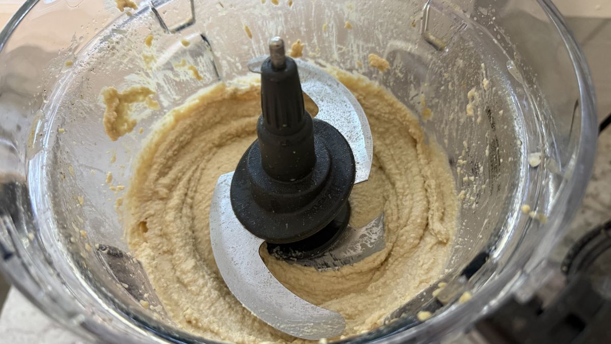 Ninja CrushBOSS making hummus