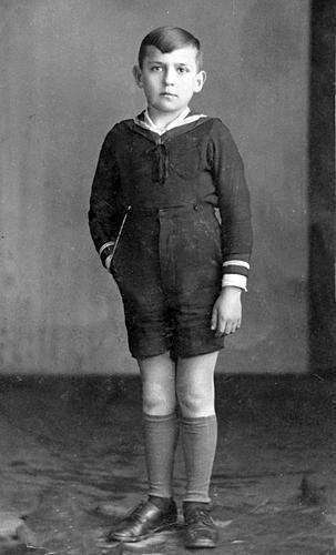 1940: Eight year old Ernesto Colnago on the day of his First Holy Communion