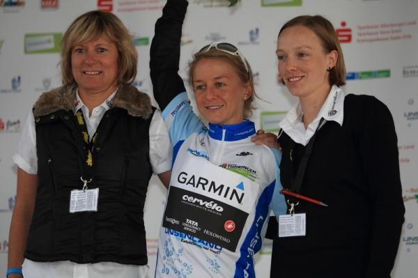 Race director, Vera Hohfeld, mountains leader, Emma Pooley (Garmin-Cervelo) and the race sports director, Franziska Rippin