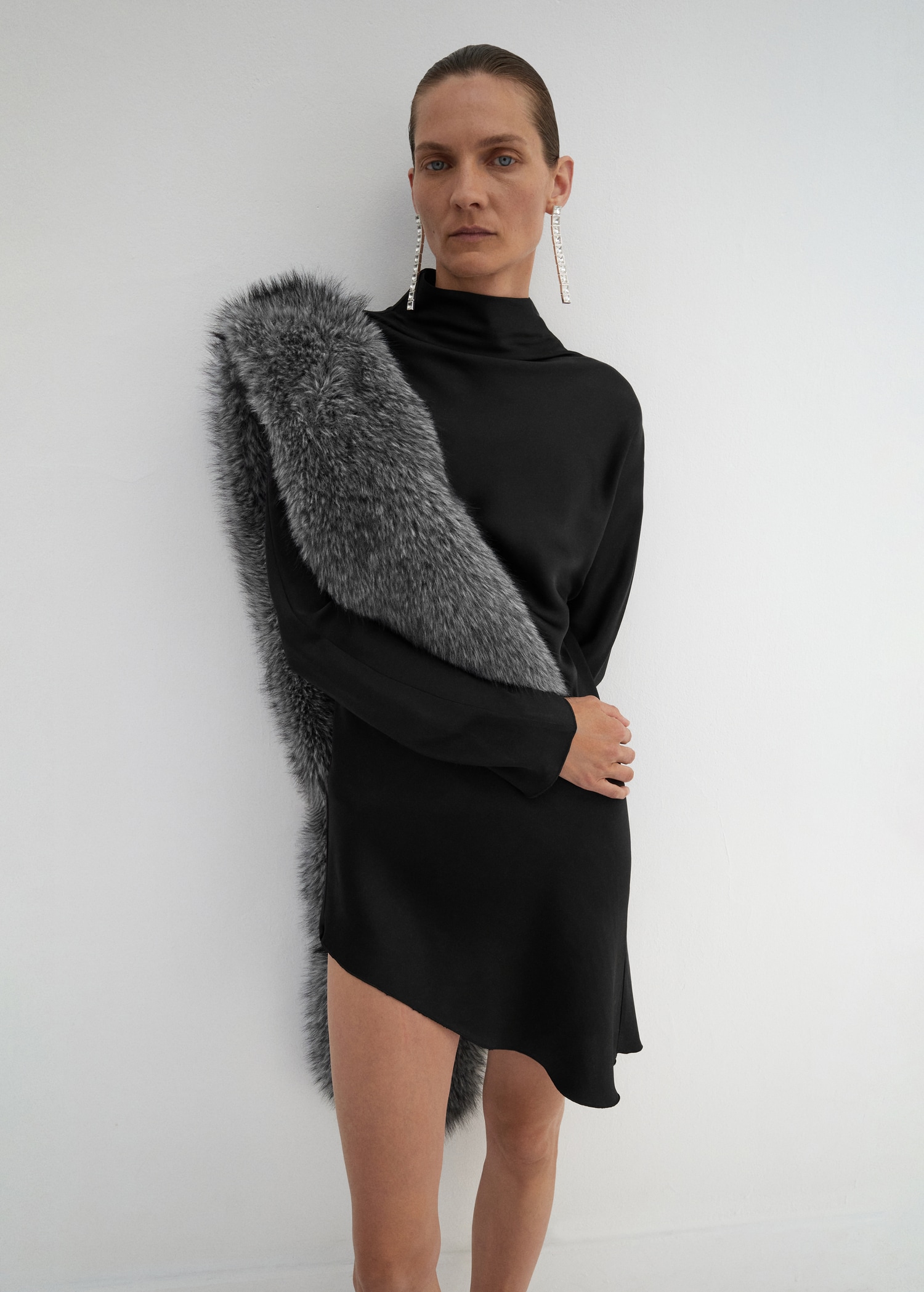 Faux-Fur Scarf - Women | Mango Usa