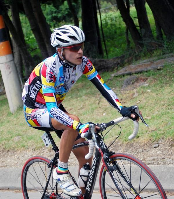 Diego Calderon (Nectar de Cundi/Marca-Coldeportes-Pintu Bler).