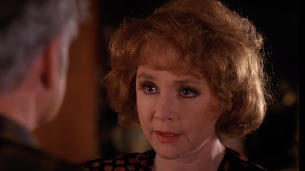 The Best Piper Laurie Movies And TV Shows (And How To Watch Them ...