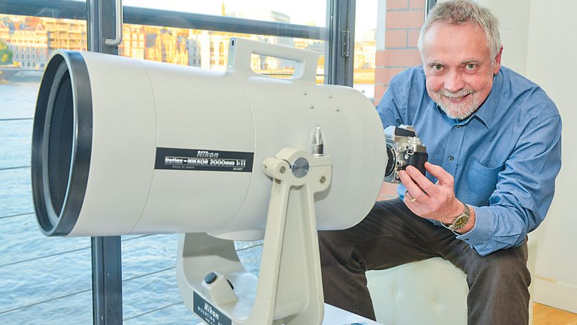 Rod Lawton using Nikon Reflex 2000mm f/11 lens with Nikon Df