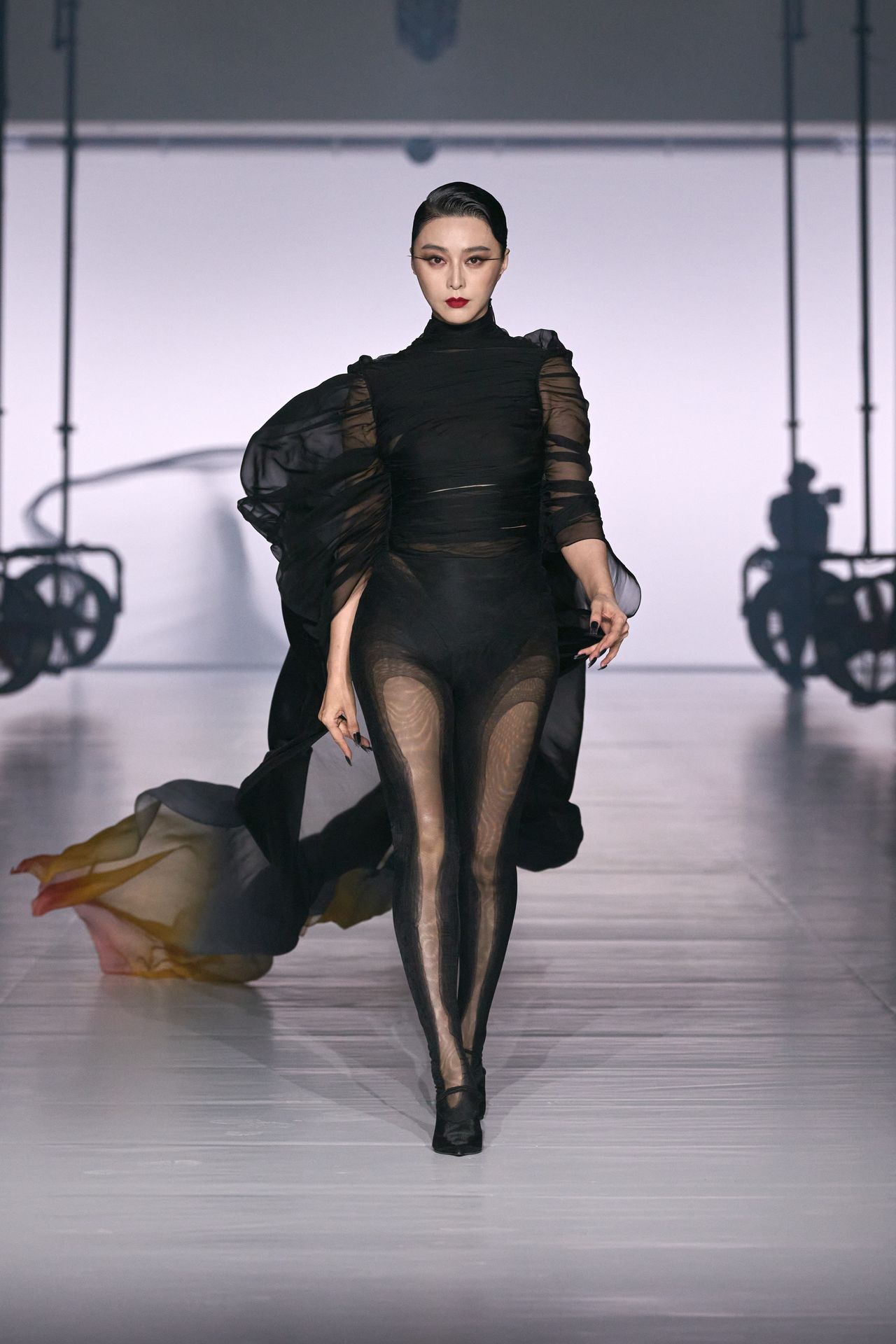 Mugler