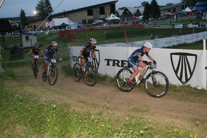 Woodruff attacks in the short track