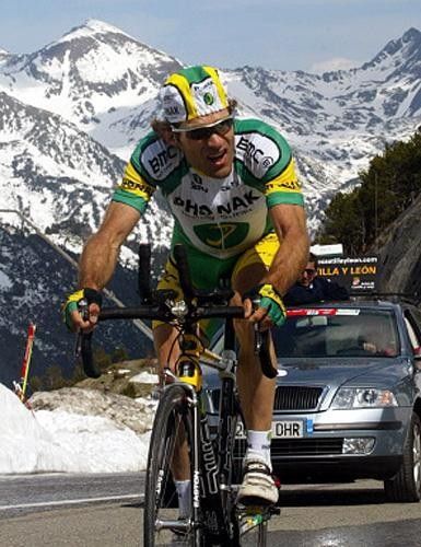 Santiago Botero (Phonak) pushes himself