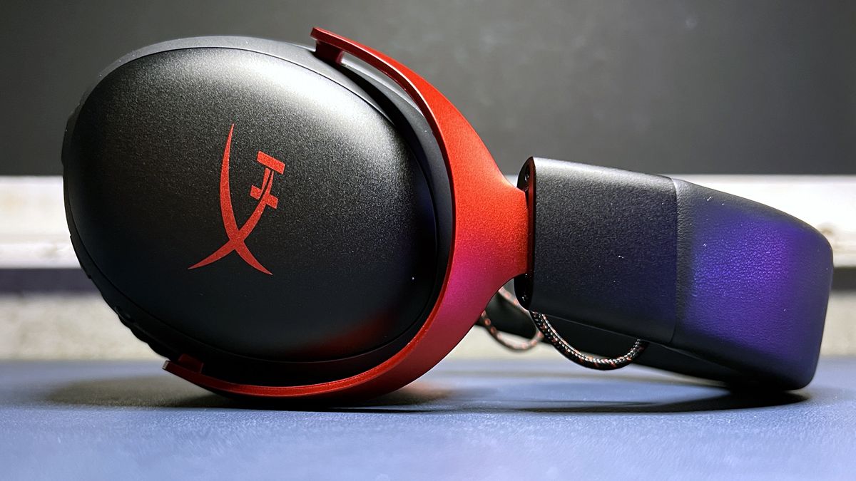 HyperX Cloud III Wireless