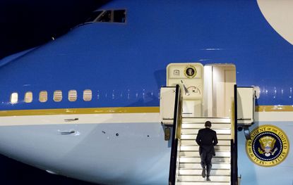 Pentagon looking to spend billions in coming years on new Air Force One fleet