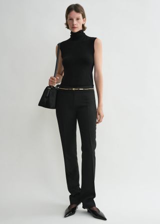 Low-Waist Cigarette Trousers Black