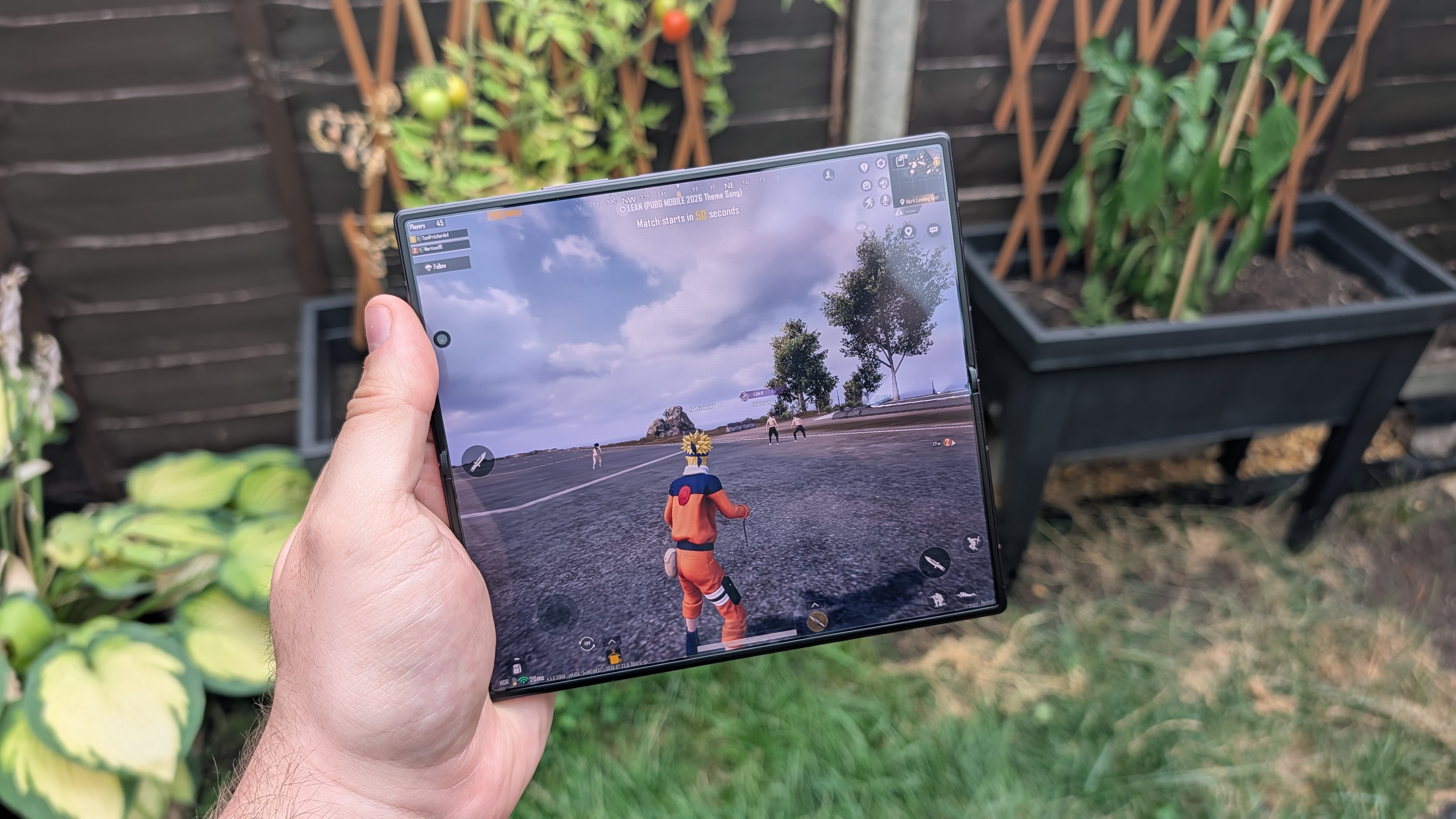 samsung galaxy z fold 8 ultra sample photos
