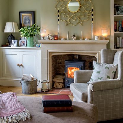 Cosy country cottage as a family home in rural Derbyshire | Ideal Home